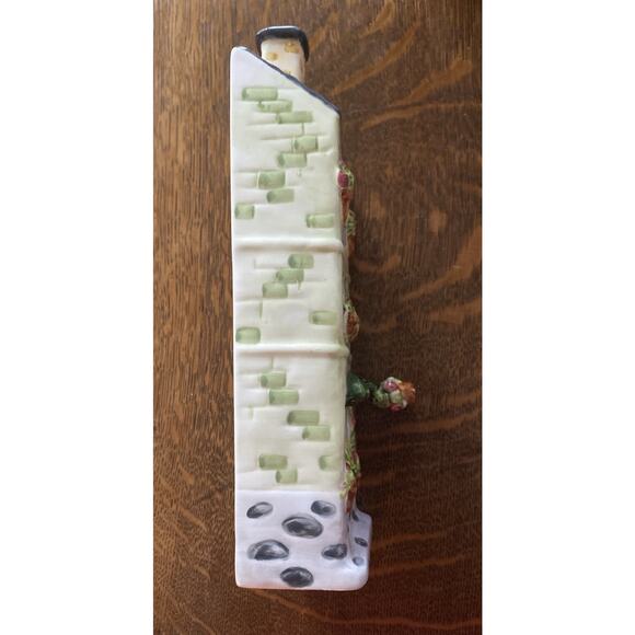 Vintage Bella Casa By Ganz 3 Story Wall Decor 3D Cottage 2 Piece Hanging Plant - Picture 4 of 9